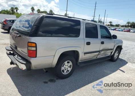 2005 Chevrolet Suburban K1500 из США, поврежденный, VIN 3GNFK16Z25G194928